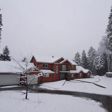 Sly Park, Rubicon Trail, Hot Tub, Pool Table Villa